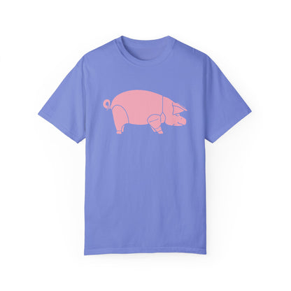 Graphic pink pig on a flo blue T-shirt.